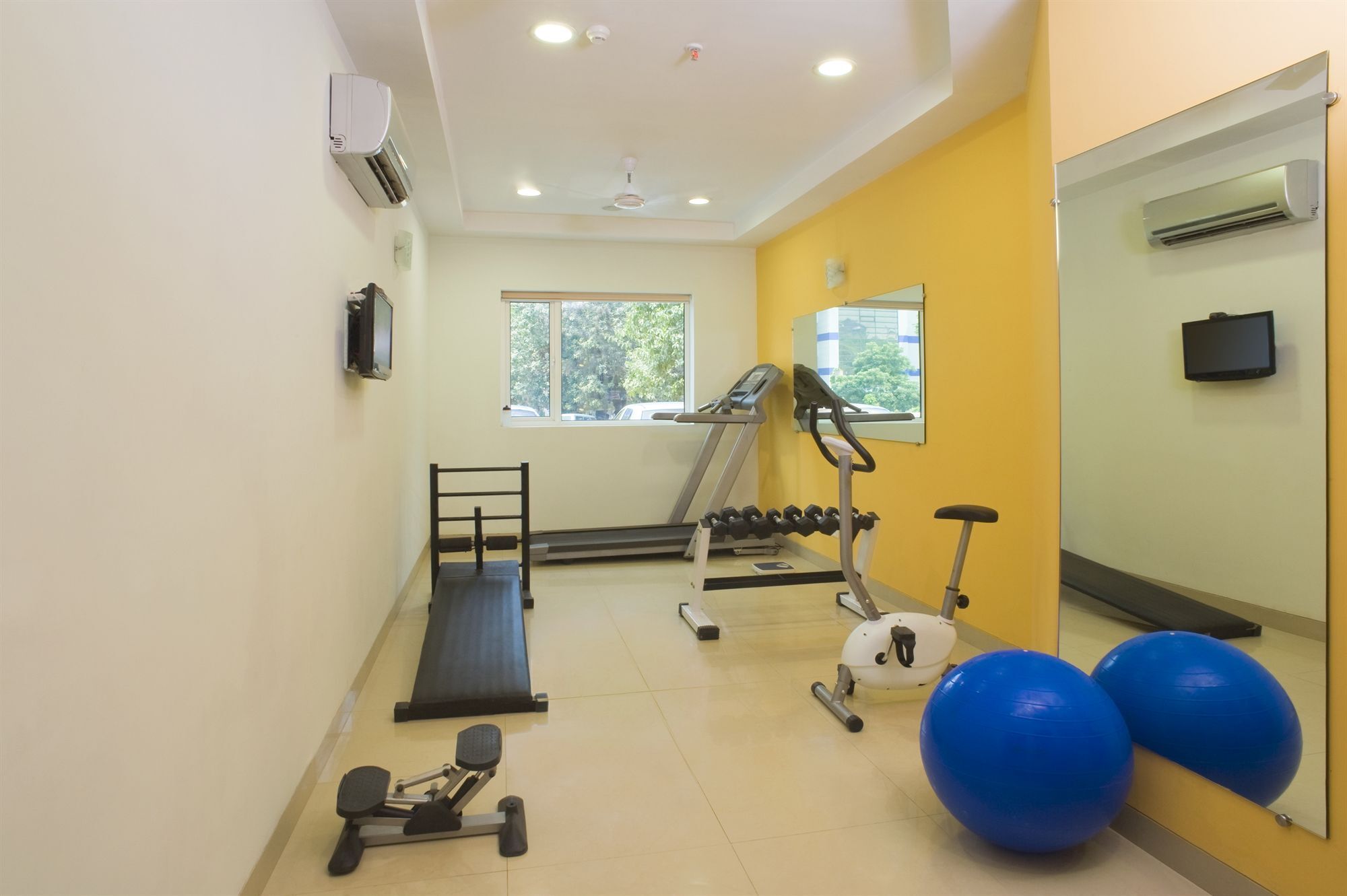 Bhubaneshwar Hotel Bhuvanesvar Kültér fotó